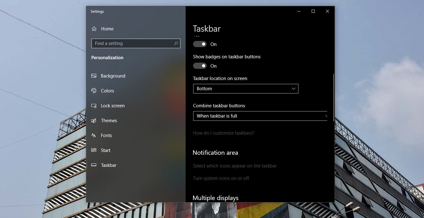 How to Combine Taskbar Icons in Windows 10?